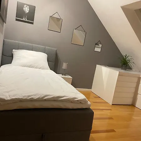 Dachwohnung Mit Sonnenterrasse Apartmán