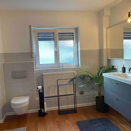 Dachwohnung Mit Sonnenterrasse Apartmán Floersheim am Main