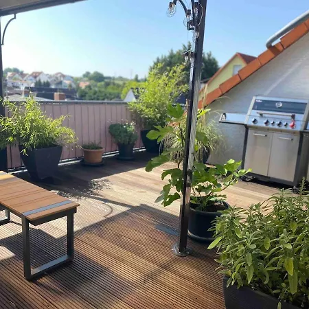 Apartmán Dachwohnung Mit Sonnenterrasse